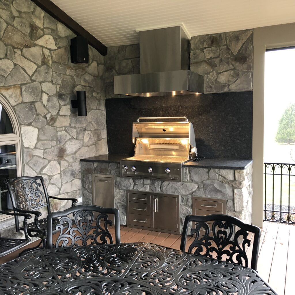 outdoor patio with kitchen